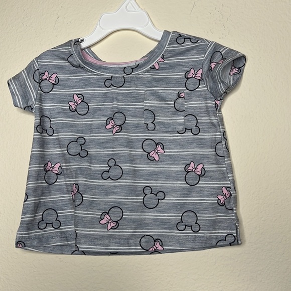 Disney Minnie Gray Top with Pocket size 2T